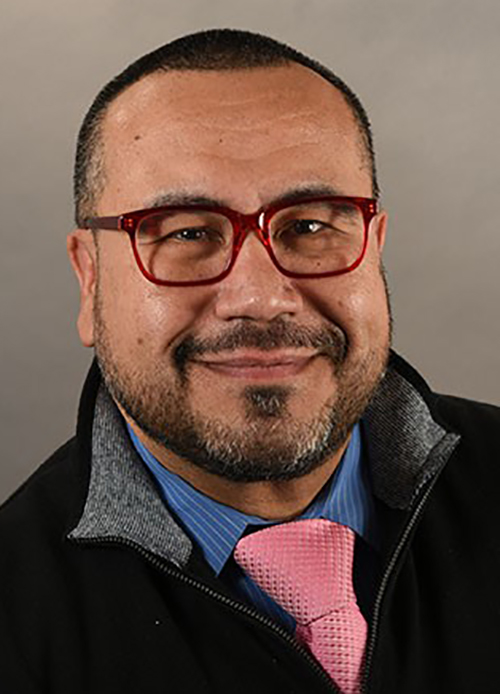Dr. Mario Munoz
